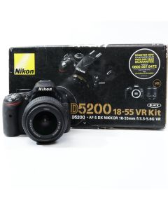 USED Nikon D5200 + 18-55mm VR II Digital SLR Camera Black Kit 