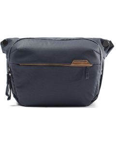 A - Peak Design Everyday Sling 6L V2 - Midnight