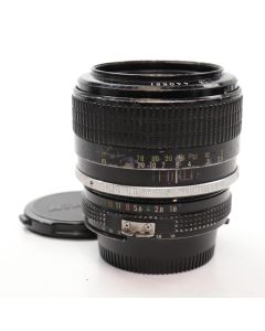 USED Nikon 85mm f/1.8 AI Nikkor Fast Portrait Prime Lens Manual
