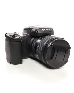 USED Sony DSC-R1 Digital Camera 10.3MP Carl Zeiss Lens