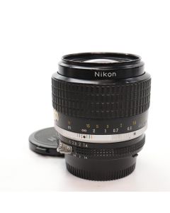 USED Nikon 35mm f/1.4 AI-S Nikkor Fast Wide Angle Prime Lens Manual 