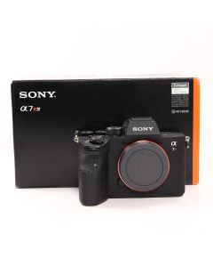 USED Sony Alpha A7R IV Full Frame Mirrorless Digital Camera Body