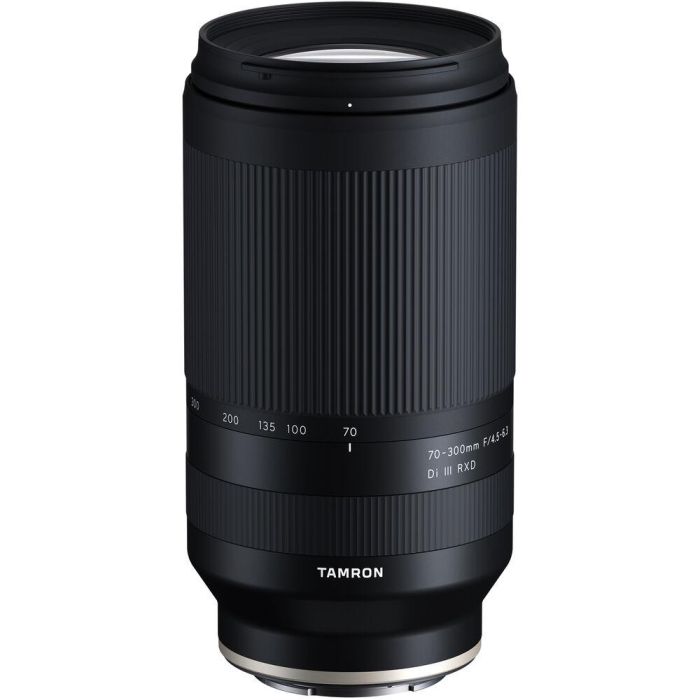 タムロンTAMRONズーム70-300mmF4.5-6.3 Di III RXD Tamron 70-300mm f4.5-6.3 Di III RXD Lens - Nikon Z Mount | Camera